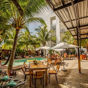 Che Hostel&bar Hostel
